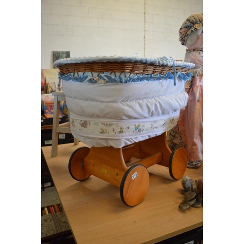 172 - Moses basket