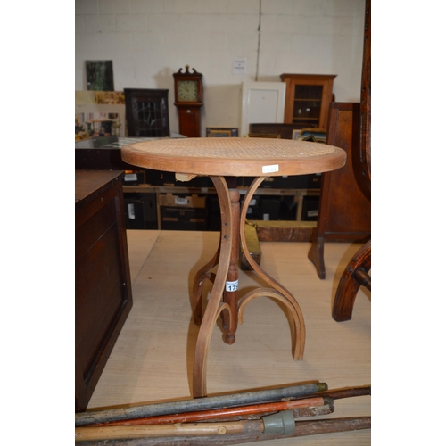 179 - Bentwood table