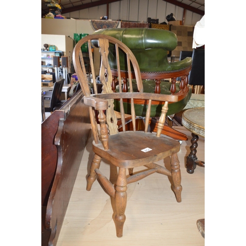 251 - Childs Windsor chair