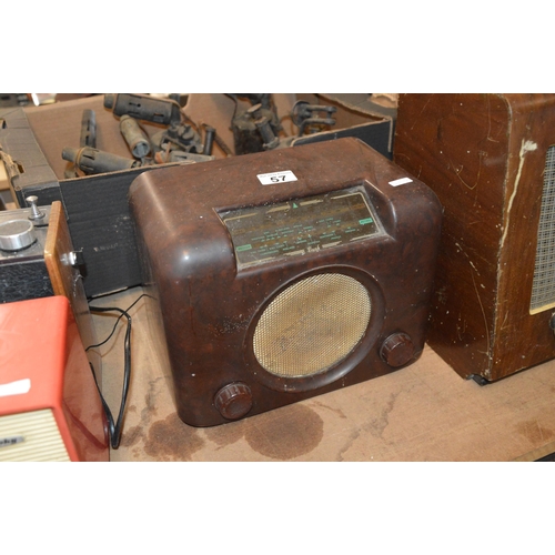 57 - Bakelite radio