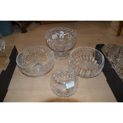 226 - 4 crystal glass bowls