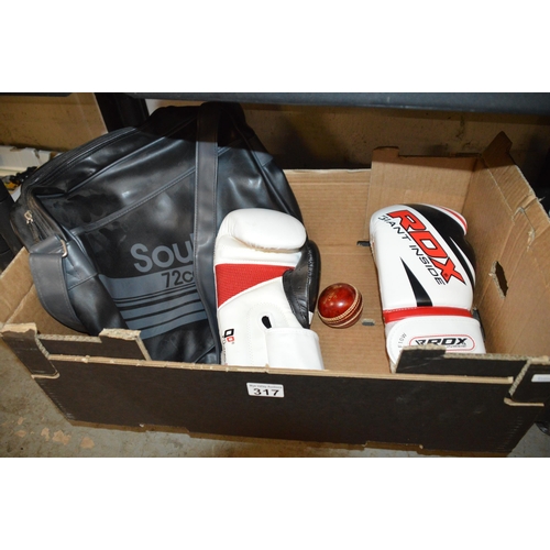 317 - Box of sporting items