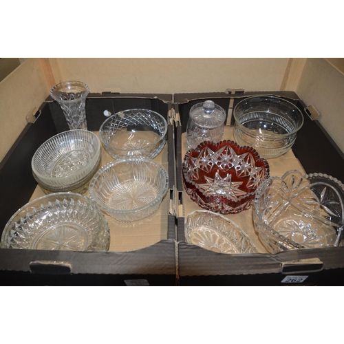 262 - 2 boxes of glassware