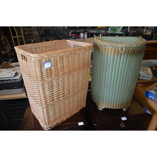 116 - Lloydloom laundrybin & other basket