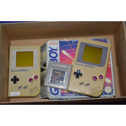 402 - 2 Nintendo Gameboy consoles