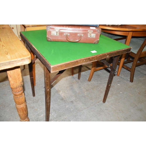 206 - Card table