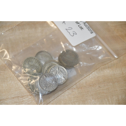 423 - Coins - 20 x silver 3d