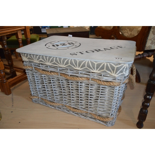 171 - Wicker hamper