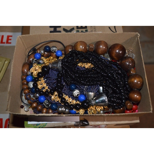 255 - Box of costume jewellery