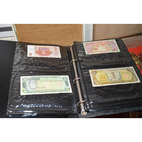 260 - Album of banknotes