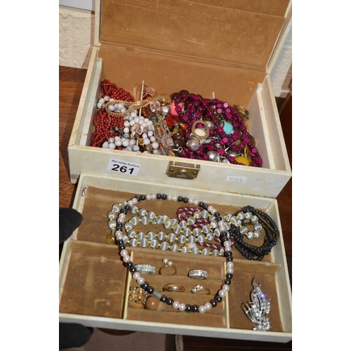 261 - Jewellery box & contents