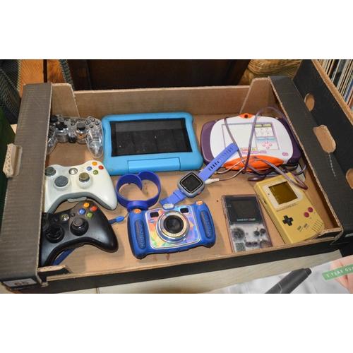 65 - Box of electronic items