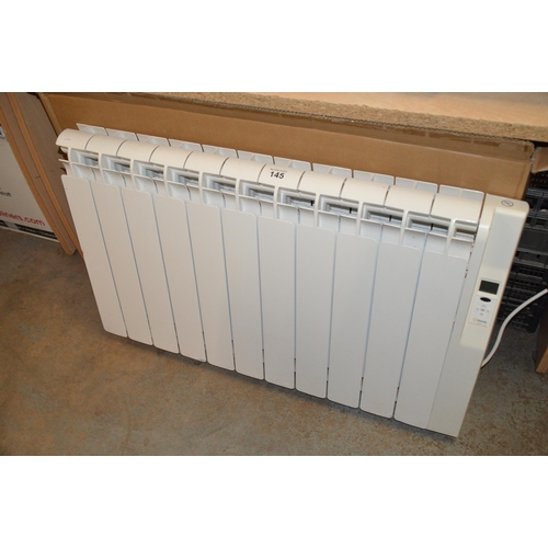 145 - Large radiator, boxed