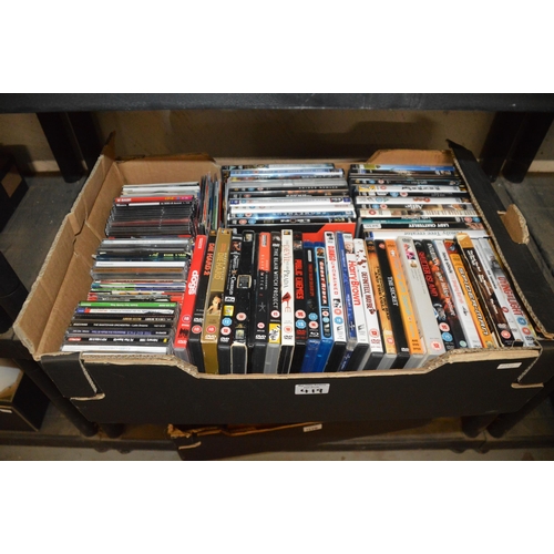 419 - Box of cds/dvds