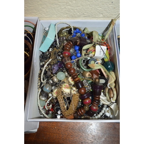 507 - Box of costume jewellery