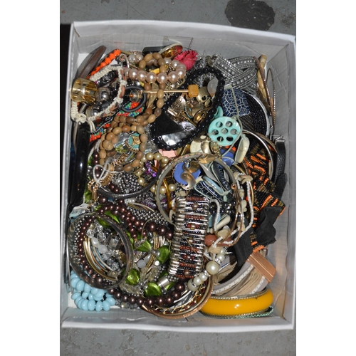 519 - Box of costume jewellery