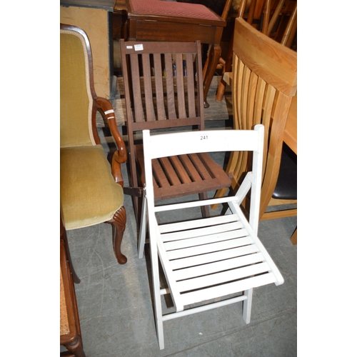 241 - 2 folding chairs