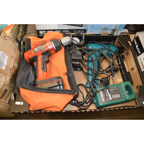 121 - Box of powertools