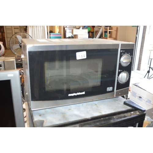 144 - Microwave oven