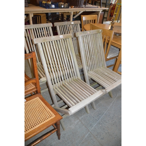 219 - Set of 4 garden chairs