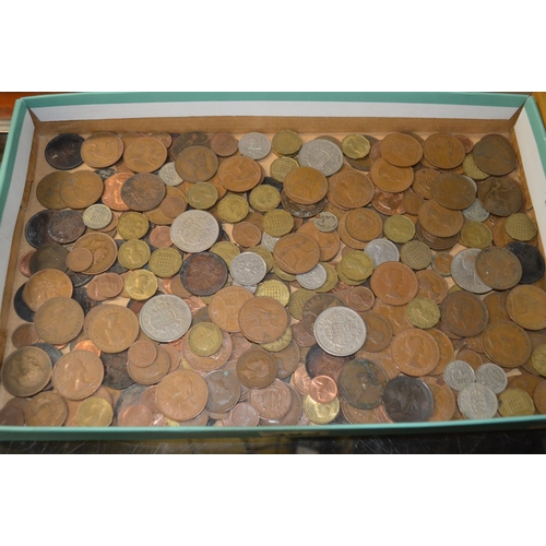 393 - Qty of assorted coins