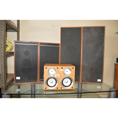 44 - 3 pairs of speakers