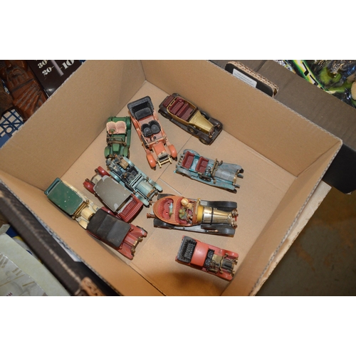 119 - Box of vintage toy cars