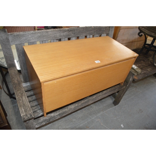 197 - Blanket box