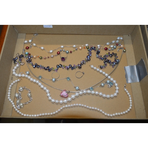 434 - Tray of jewellery, 925