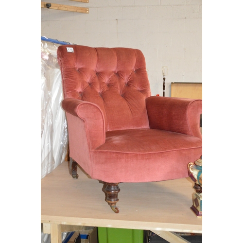 219 - buttoned armchair