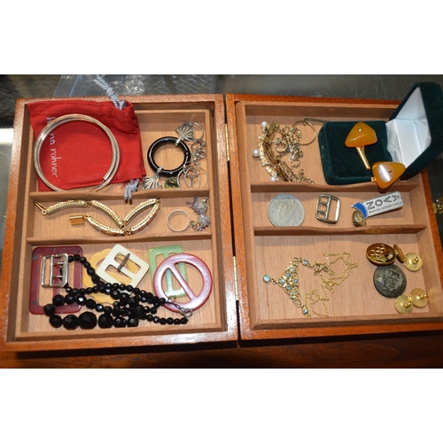 361 - box of costume jewellery