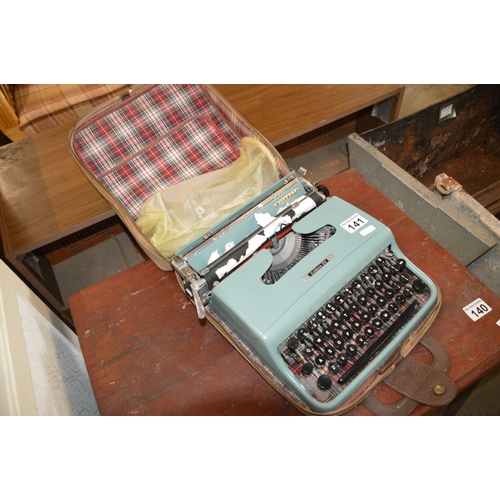 141 - typewriter