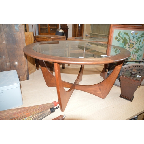 206 - Gplan coffee table