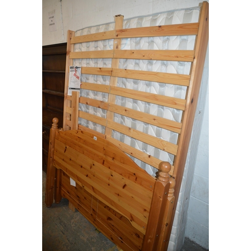 251 - pine dbl bed