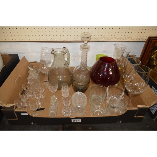 271 - box of glassware