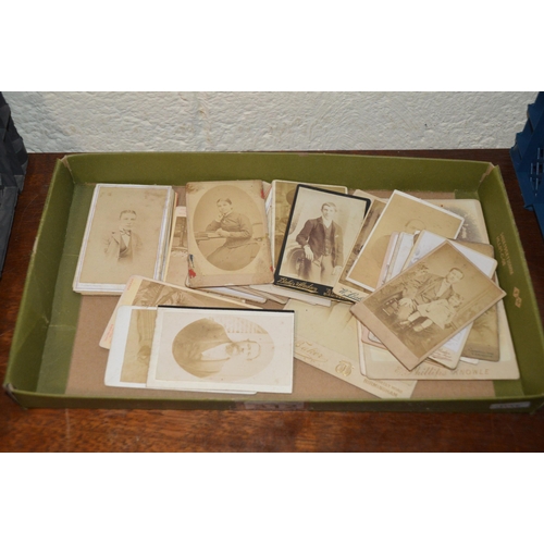 312 - qty of Victorian photographs