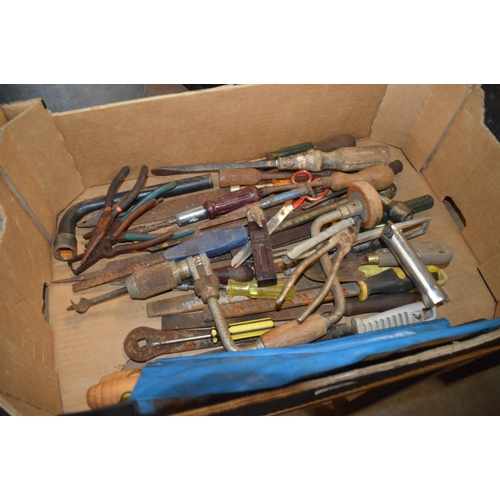 69 - box of tools