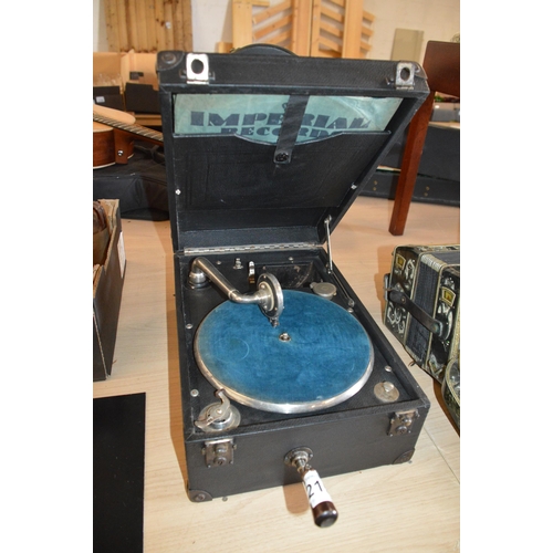 215 - vintage gramophone