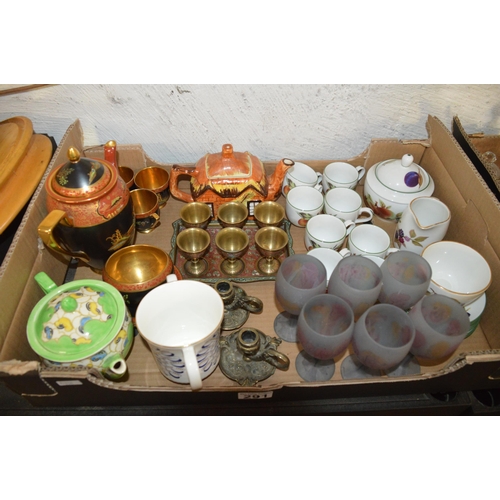 291 - box of china etc