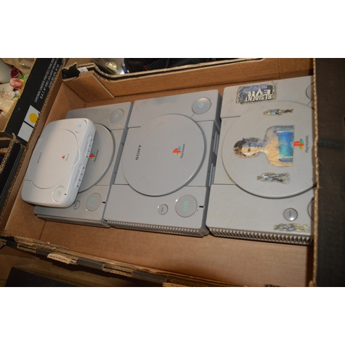 114 - 4 x playstation consoles