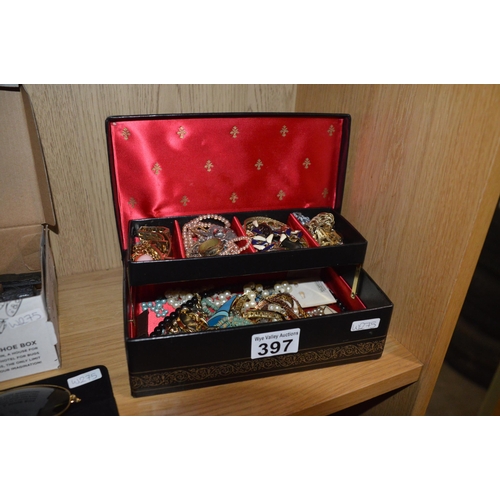 397 - jewellery box & contents