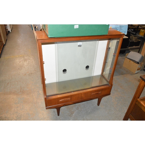 164 - display cabinet, Gplan