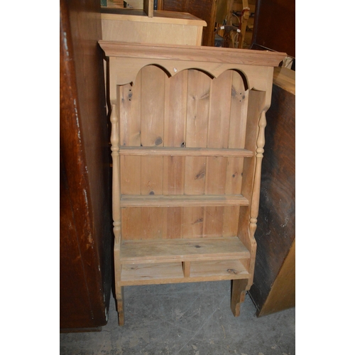 223 - pine plate rack