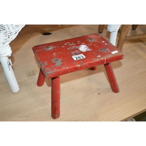 283 - stool