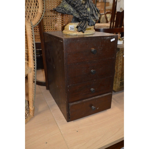 303 - chest of drawers