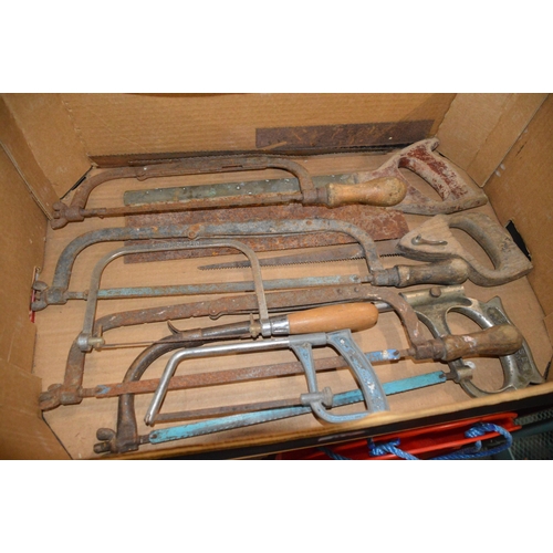 87 - box of saws