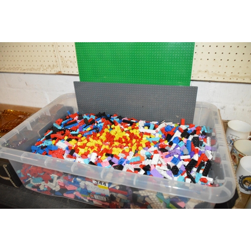 344 - box of lego type bricks