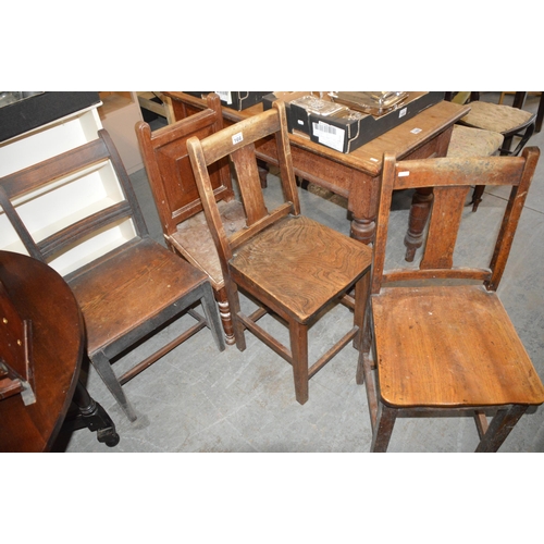 166 - 4 x assorted chairs