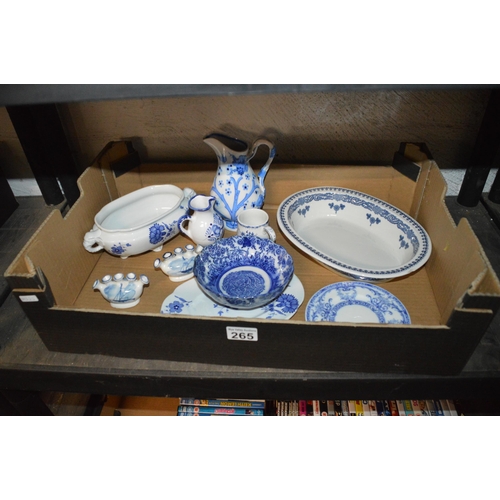 265 - box of blue & white china