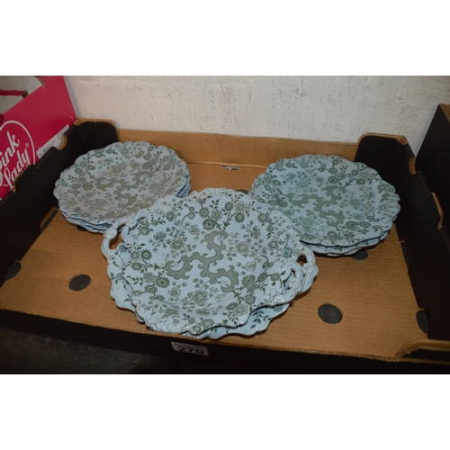 270 - qty of pottery plates